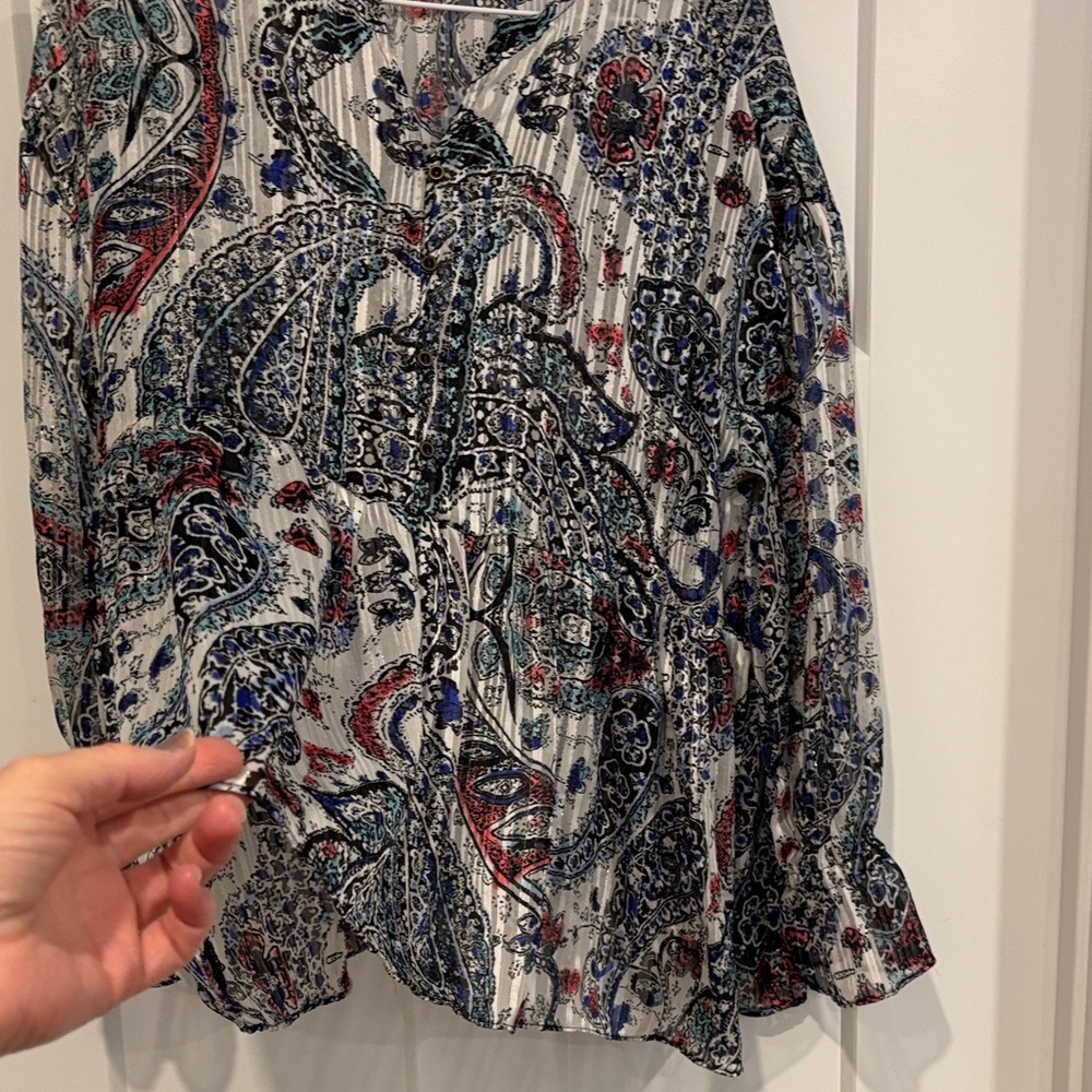 Paisley Print Long-Sleeve Peasant Button Down Top - White/Blue NWOT - Picture 8 of 9